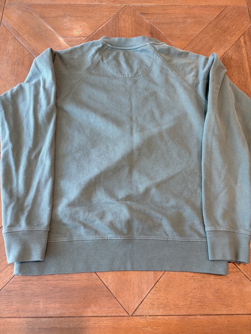 Patagonia Organic Cotton Sweatshirt Women’s M Green Raglan Sleeve Pullover - Picture 7 of 8